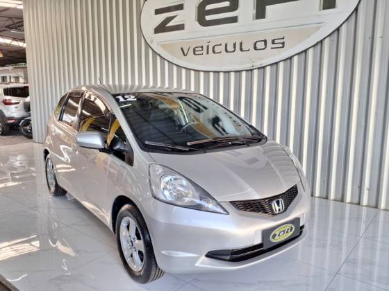 HONDA FIT 1.4 DX 16V FLEX 4P MANUAL HONDA FIT 1.4 DX 16V FLEX 4P MANUAL